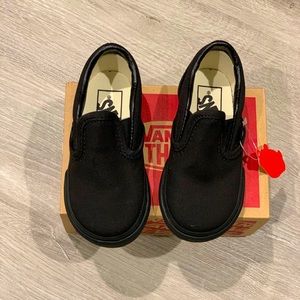 Vans-Black Classic Slip On